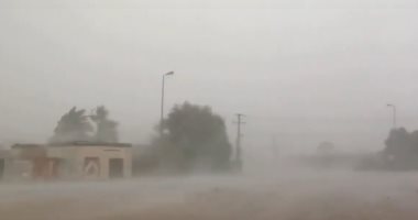 شاهد..انقطاع الكهرباء بجازان السعودية بسبب العواصف ولا أنباء عن تعليق الدراسة