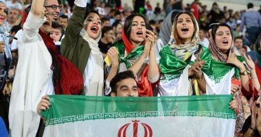 إيران تلغى رسميا منع حضور الجماهیر بمباريات كرة القدم بسبب كورونا