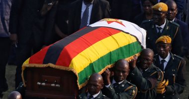 رؤساء أفارقة وأنصار رئيس زيمبابوى الراحل موجابى يحتشدون لوداعه