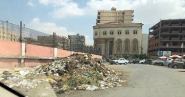 سكان المنطقة التاسعة بمدينة نصر تحاصرهم مخلفات سوق المنهل 
