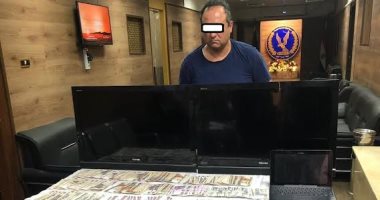 سقوط أخطر لص لسرقته 424 ألف جنيه بعد كسر زجاج 7 سيارات بالتجمع