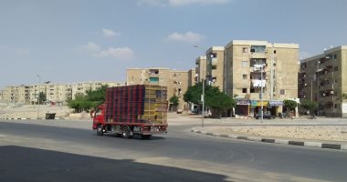 مطب صناعى.. مناشدة من سكان منطقة النهضة بحى السلام لحماية أرواح الطلاب