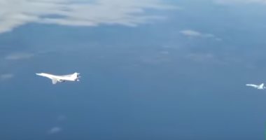 شاهد.. طائرات الناتو ترافق "البجعة الروسية" فوق بحر البلطيق