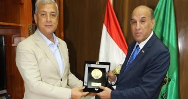 محافظ المنوفية يستقبل نائب رئيس الهيئة العربية للتصنيع