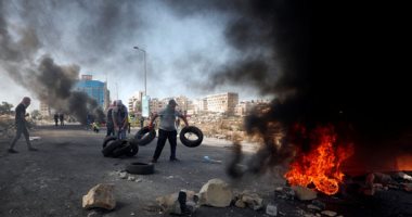 إصابة شاب فلسطينى بالرصاص خلال مواجهات مع الاحتلال الإسرائيلى بالخليل
