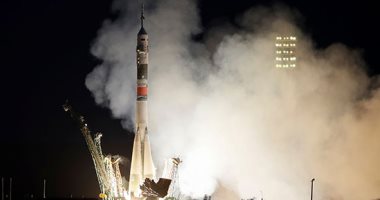 انطلاق مركبة سويوز روسية إلى الفضاء مع طاقم يضم رائدا إماراتيا