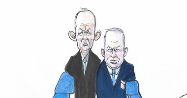 كاريكاتير إسرائيلى : نتنياهو وجانتس فى انتظار مقصلة تشكيل الحكومة