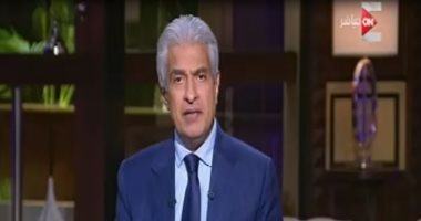 فيديو.. وائل الإبراشى يعرض شيكات تقاضاها حسن نافعة من قناة الجزيرة