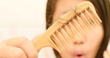 وصفات طبيعية لعلاج سقوط الشعر بالموز والشاى وحاجات تانية