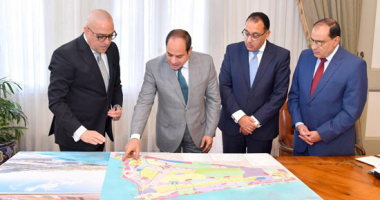 الرئيس السيسي يستعرض تنفيذ المدن الجديدة الجارى تشييدها بصعيد مصر