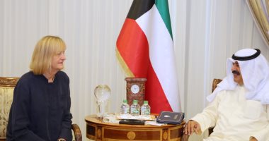 نائب وزير الخارجية الكويتى يلتقى مسؤولا من برنامج الاغذية العالمى 