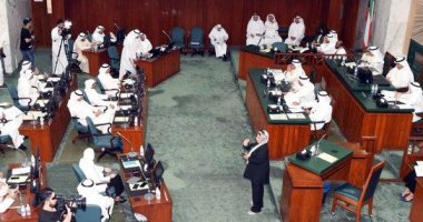 المجلس البلدى الكويتى يوافق على اقتراح منع "الشيشة" بالاماكن المغلقة 