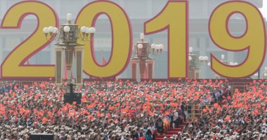 شاهد 70 طلقة وعروض بالدبابات والصواريخ و15 ألف جندى باحتفال عيد الصين الـ70