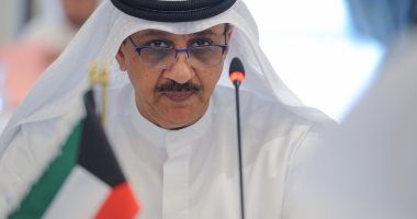 الكويت تعلن إغلاق منافذها البحرية والبرية والجوية مع العراق بسبب كورونا