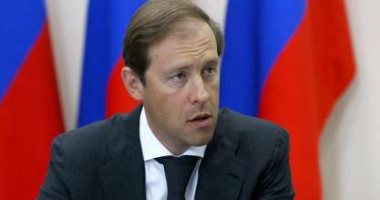 وزير الصناعة الروسية يعلن عن إلغاء جزئي للاستيراد عبر دول ثالثة قريبا