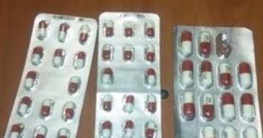 حجز مندوب مبيعات يروج أدوية وعقاقير محظور تداولها عبر فيس بوك بقصر النيل