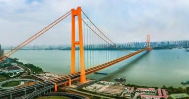 الصين تفتتح أطول جسر معلق فى العالم