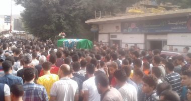 جنازة مهيبة للطالب محمود البنا ضحية البلطجة فى المنوفية..والأهالى: راجح قاتل