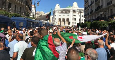 مظاهرات فى الجزائر ترفض إجراء الانتخابات الرئاسية