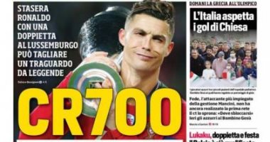 الصحافة الإيطالية تحتفل بـCR700 قبل مباراة البرتغال ضد لوكسمبورج.. صور