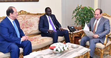 السيسى يتسلم دعوة من "سلفا كير" لحضور مفاوضات السلام السودانية