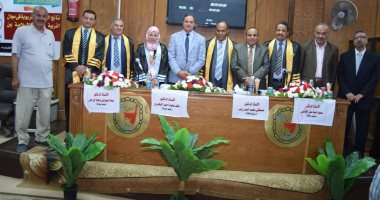 رئيس جامعة سوهاج: المصريون يعيشون فى تسامح دينى 