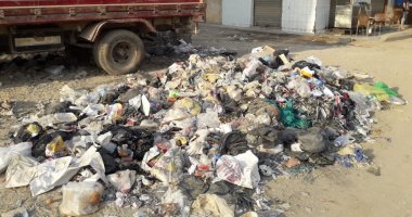  سكان شارع محمد نجيب بالمرج يشكون تراكم القمامة بالمنطقة