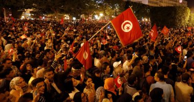 شوارع تونس تمتلئ بالاحتفالات بعد فوز قيس سعيد بالرئاسة