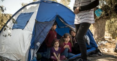 مفوضية شؤون اللاجئين تحث دول أوروبا على دعم الأطفال والمهاجرين