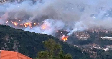 حرائق لبنان .. شاهد لقطات جديدة للحريق من نافذة طائرة 