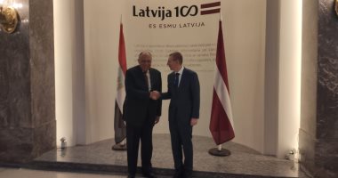 شكرى يبحث مع وزير خارجية لاتفيا تطورات مفاوضات سد النهضة