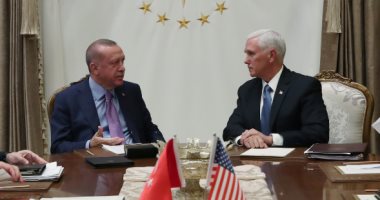 بنس: ترامب وافق على سحب العقوبات الاقتصادية على تركيا بعد تنفيذ الاتفاق