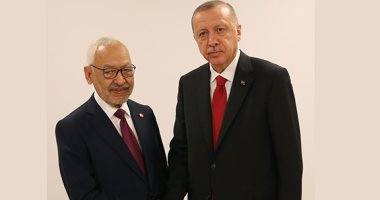 الغنوشى يصافح أردوغان رغم عداونه على سوريا بحثا عن "دعم مشبوه" لحزب النهضة