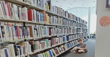 مكتبة برلين.. منارة ثقافية تتصدى للزحف الرقمى بـ3.4 مليون عنوان