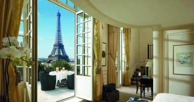 7 فنادق باريسية تطل على برج إيفل.. "هتشوفه من بلكونتك".. صور
