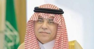 وزير الشئون البلدية بالسعودية يسمح لعضوات المجالس بمشاركة الرجال الاجتماعات