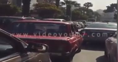 فيديو.. زحام مرورى بشارع البطل أحمد عبد العزيز بسبب زيادة الأحمال