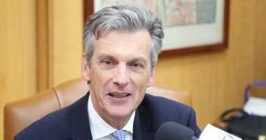 سفير بريطانيا بمصر: نهدف لجمع 7 مليارات استرلينى لتطوير اللقاحات لإنهاء كورونا