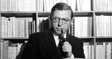 جان بول سارتر يرفض جائزة نوبل.. حكاية لا تموت أبدا 