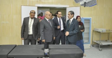 رئيس جامعة قناة السويس يفتتح تطوير مستشفى الجامعة ويوقع تعاون مع الجامعة المصرية