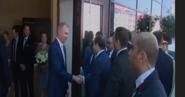 شاهد.. لحظة وصول السيسي إلى سوتشى لرئاسة القمة الأفريقية - الروسية