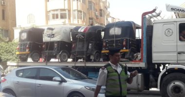 الجيزة: رفع 1400 حالة إشغال للمقاهى والمحلات وضبط 35 توك توك بحدائق الأهرام