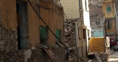 إزالة 4 عقارات آيلة للسقوط غرب الإسكندرية حفاظا على أرواح المواطنين