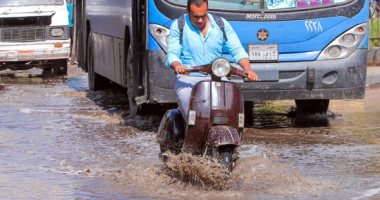 تعرف على إرشادات المرور لمنع وقوع الحوادث خلال سقوط اﻷمطار