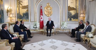 فى أول أيام رئاسته لتونس.. قيس سعيد يلتقى رئيس مجلس النواب المغربى 