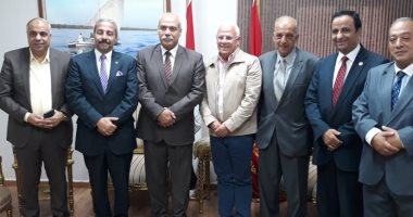 محافظ بورسعيد يستقبل رئيس الاتحاد المصرى للووشو كونغ فو 