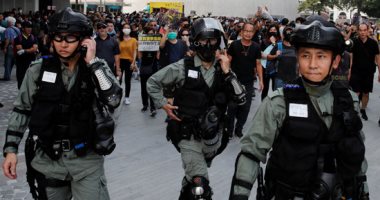 شرطة هونج كونج تلقى القبض على 206 أشخاص خلال تجمعات غير قانونية
