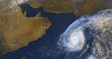 الأرصاد الاماراتية: تراجع الإعصار المدارى "مها" إلى عاصفة خلال ساعات