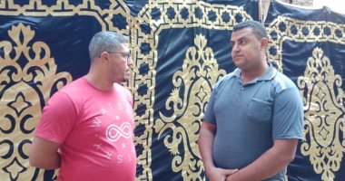فيديو وصور.. شقيق ضحية قطار الإسكندرية: "أخويا مش بائع متجول وعايز حقه بس"