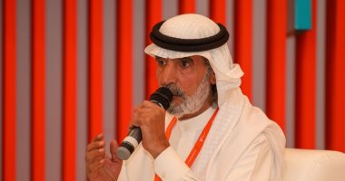 باحث سعودى: المبدع يبنى فكر الأمة ويجب ترك المحمول والعودة للكتاب